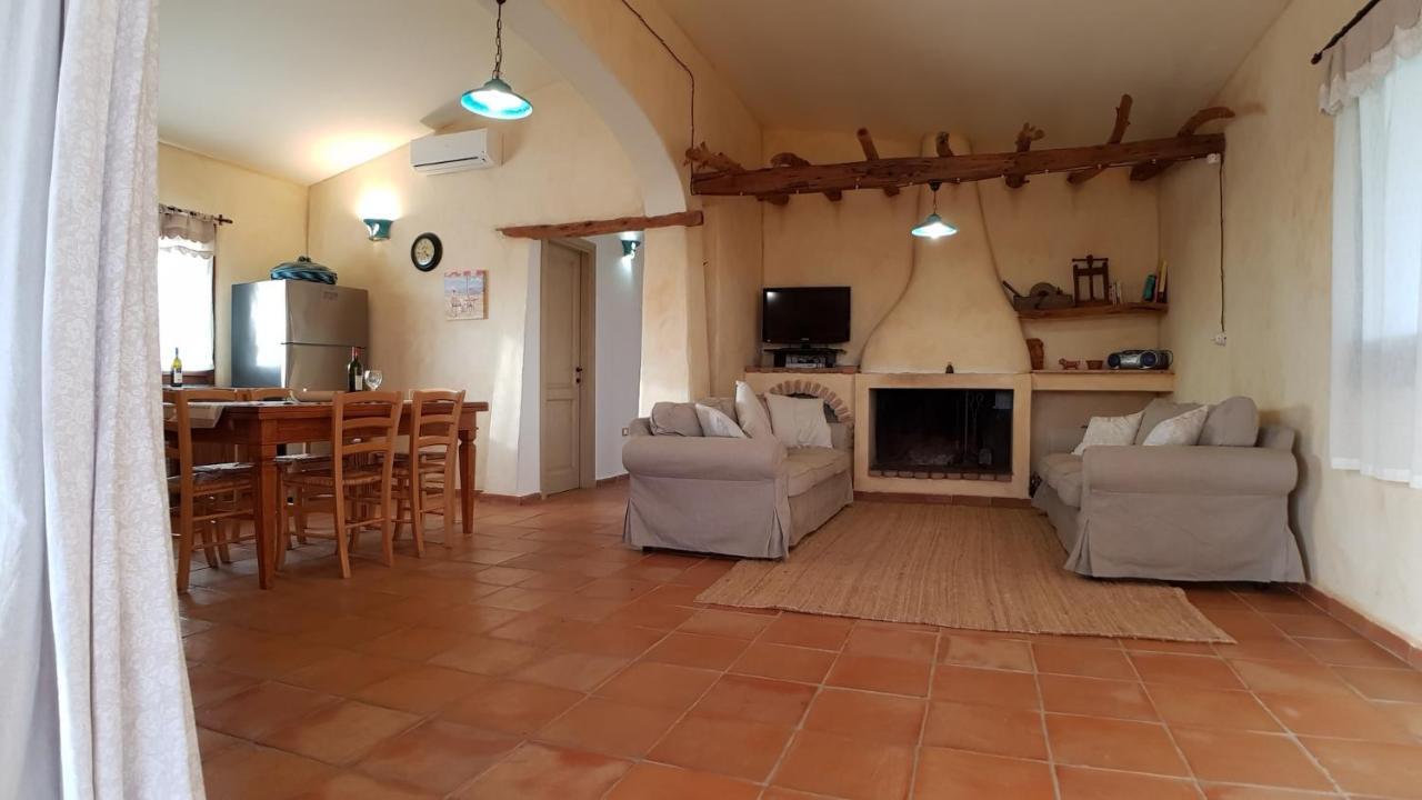 אורוסיי Villa Casa Mate מראה חיצוני תמונה